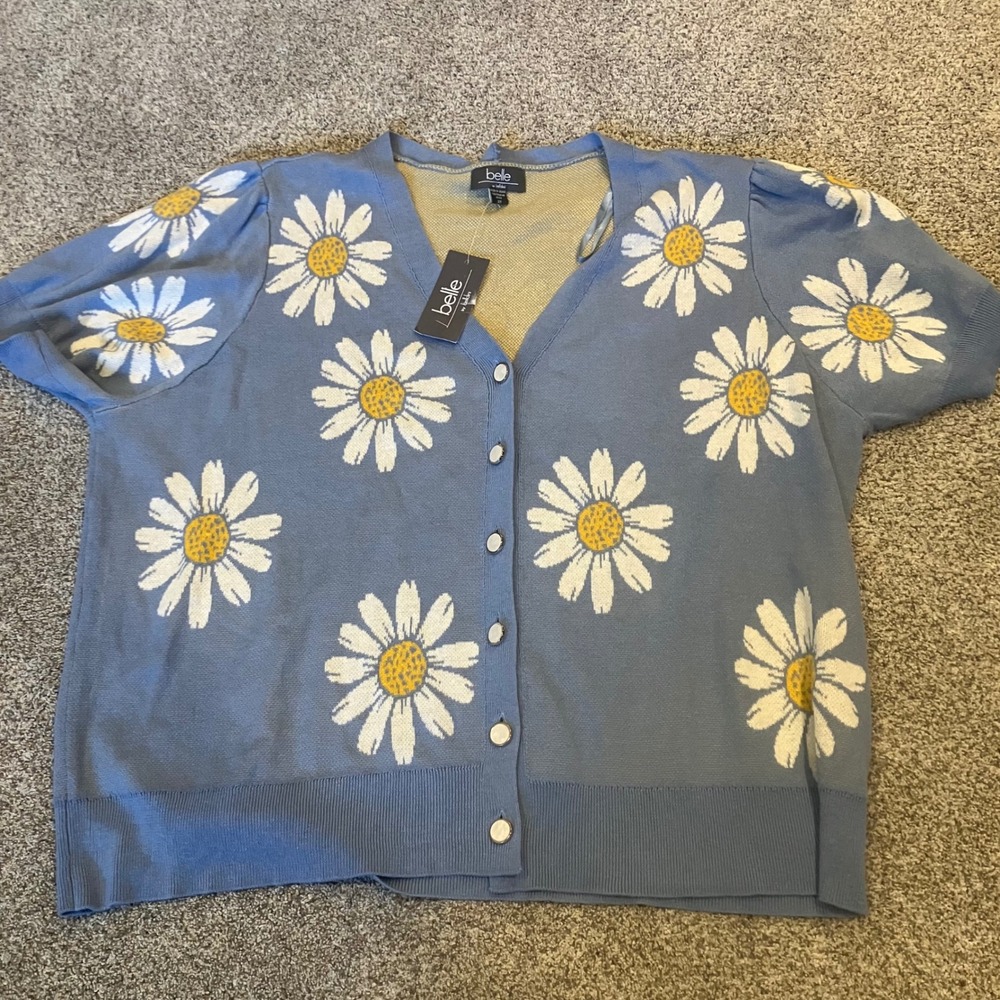 Belle by Belldini Women 3X Blue Daisy Floral Puff Short Sleeve Cardigan Sweater